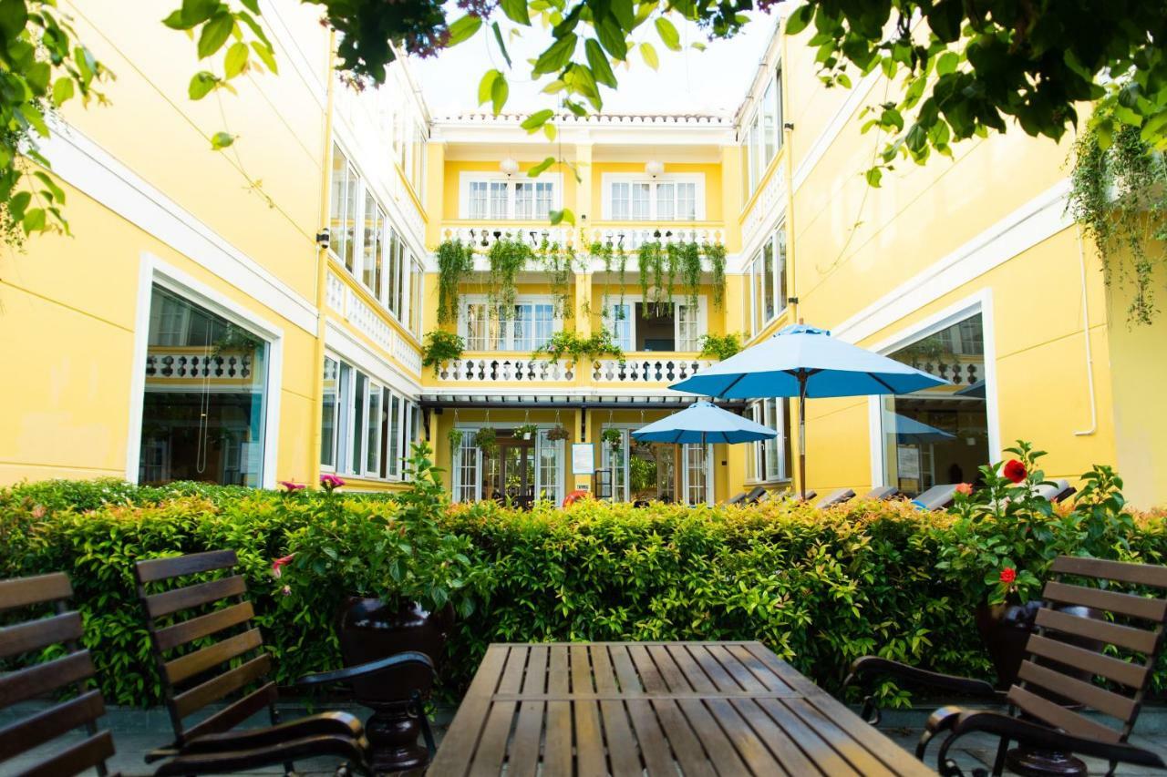 Waterfront Hoi An Resort Bagian luar foto